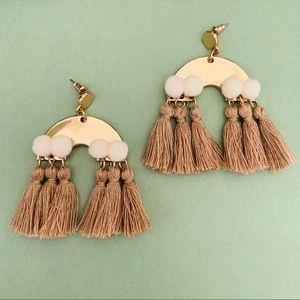 ❤️Rare Boho Arch PomPom Tassel Earrings